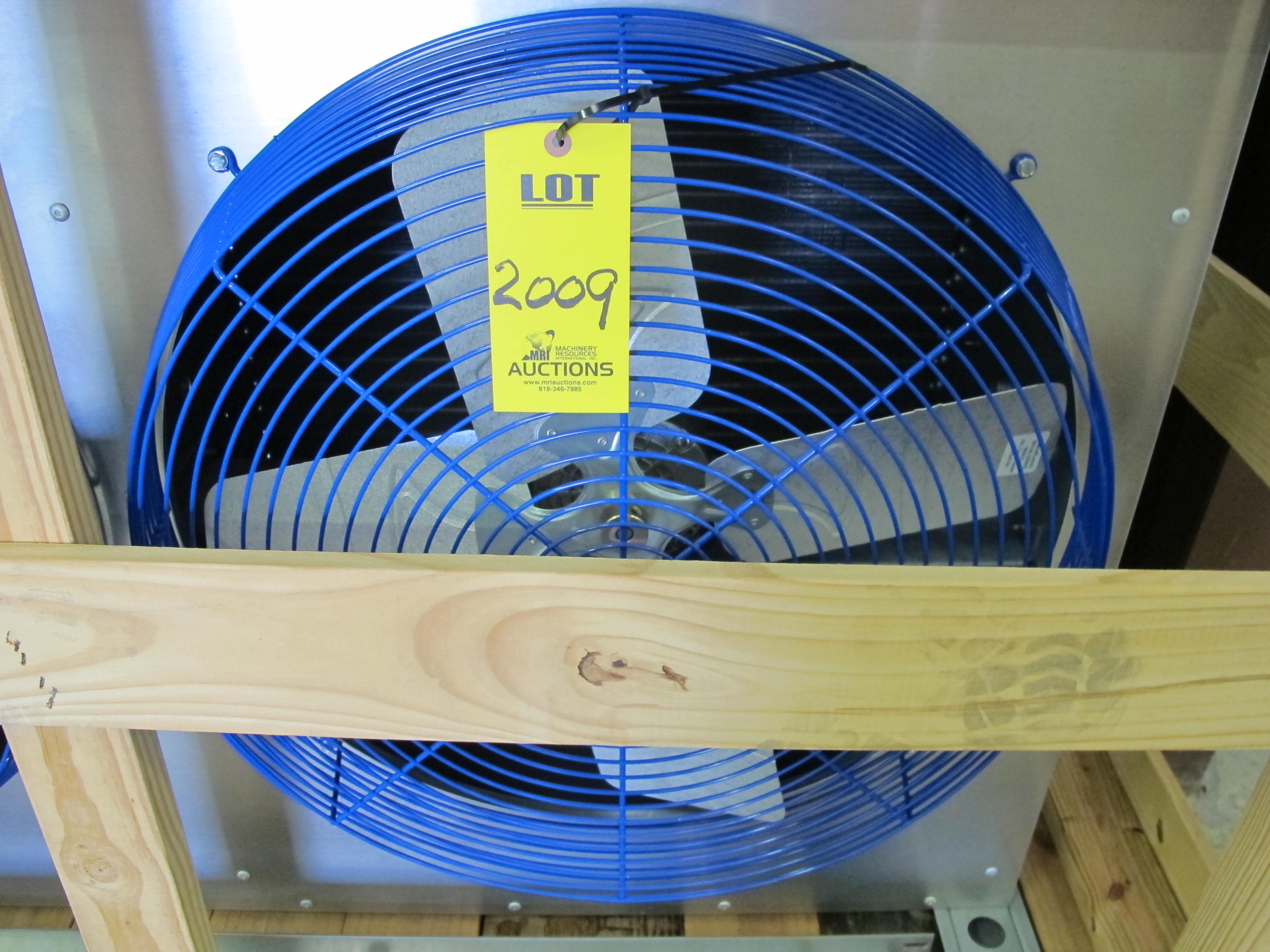 COOLER, DIRECT DRIVE DRY KIND, MODEL HCDC-12. EDPAC, COMPLETE PACKAGE. INCLUDES: WATER PUMP, CONTROL PANEL, FAN CYCLE CONTROLS, AND EXPANSION TANK. (W-44) LOADING & HANDLING FEE $25-